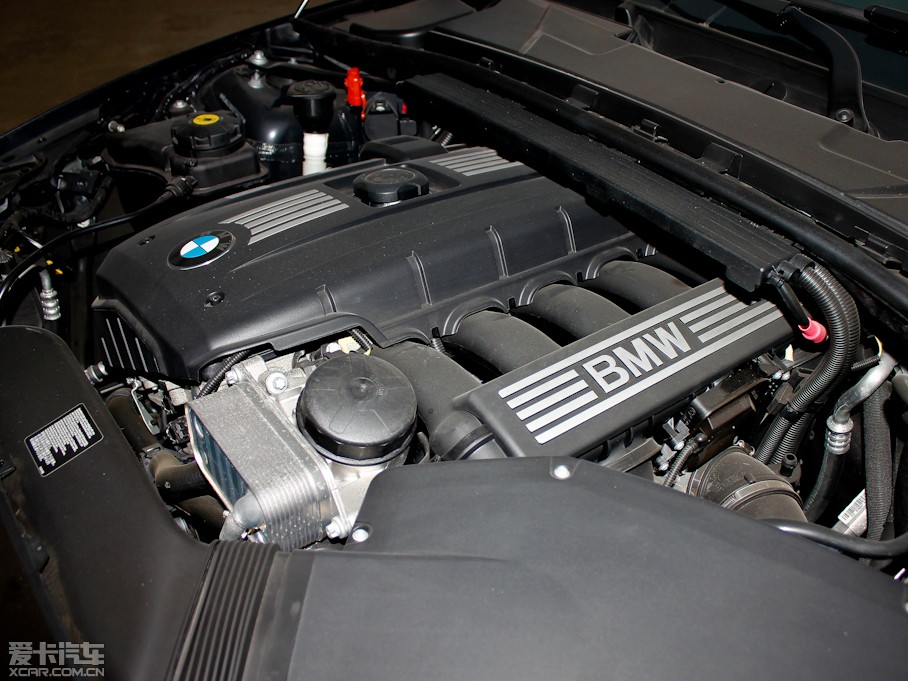 2011R3ϵpT 330i pTI܇