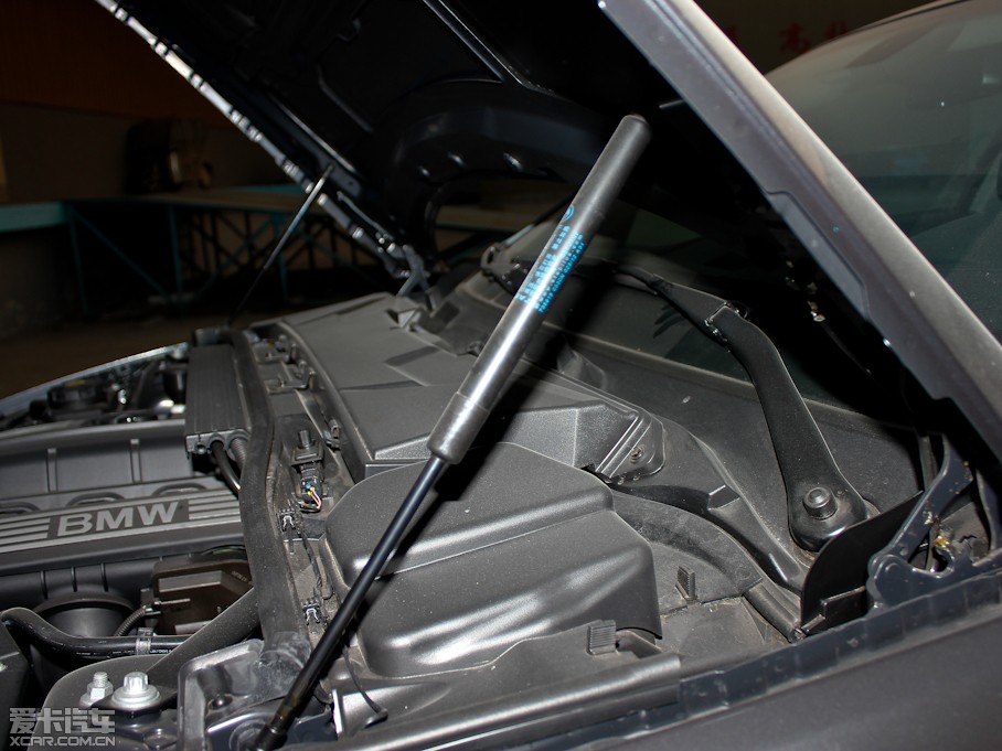 2011R3ϵpT 330i pTI܇