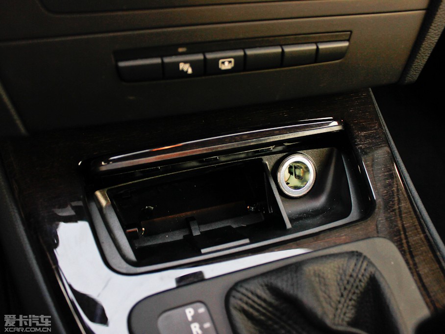 2011R3ϵpT 330i pTI܇