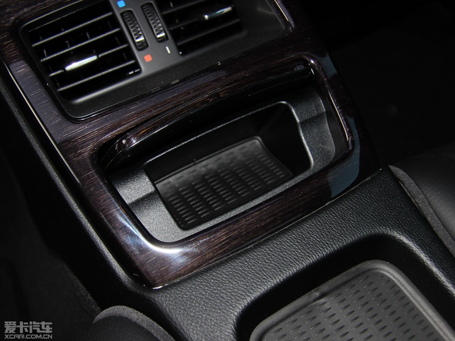 2011R3ϵpT 335i pTI܇