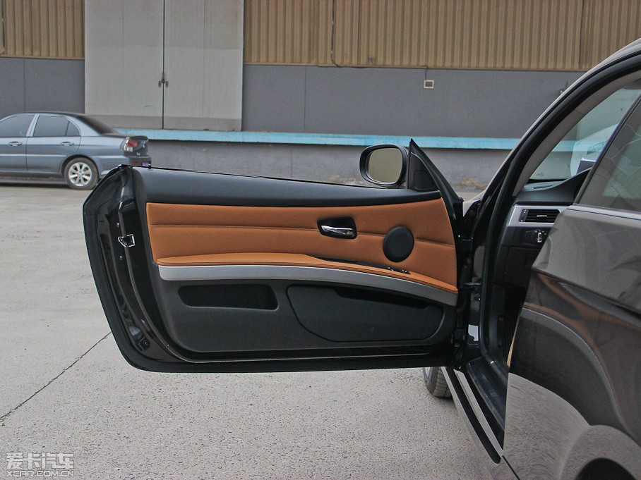 2011R3ϵpT 325i pTI܇