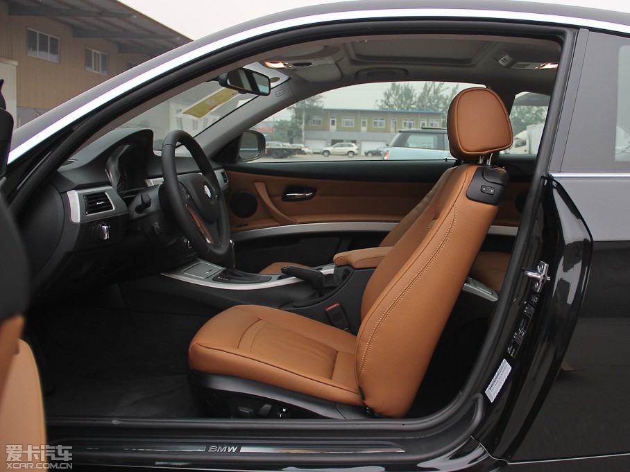 2011R3ϵpT 325i pTI܇