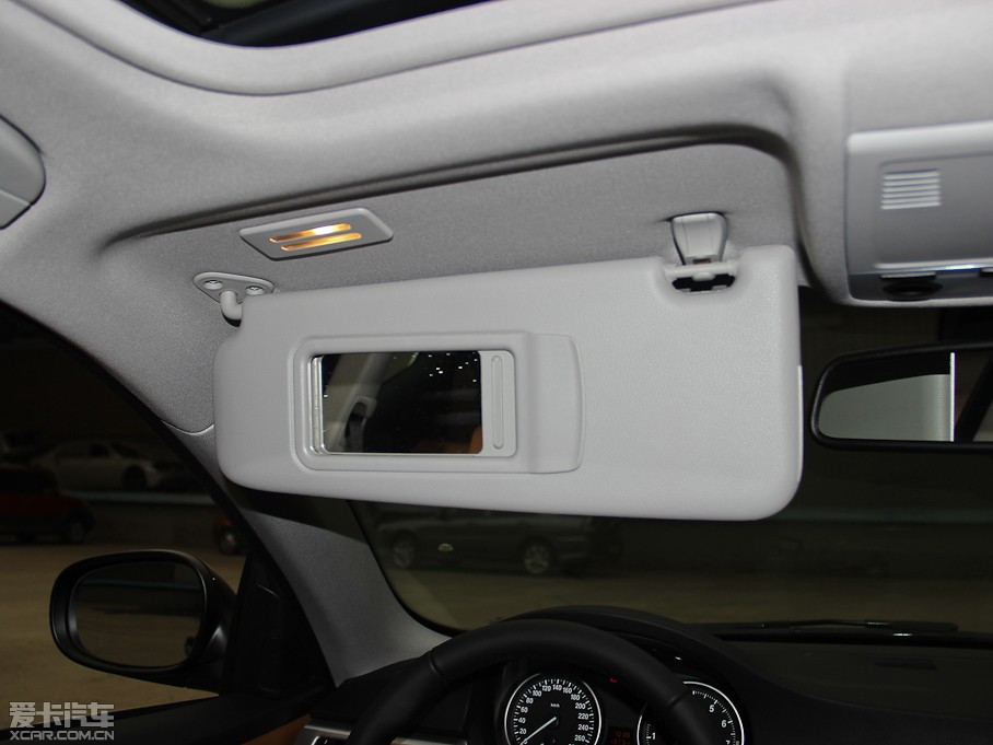 2011R3ϵpT 325i pTI܇