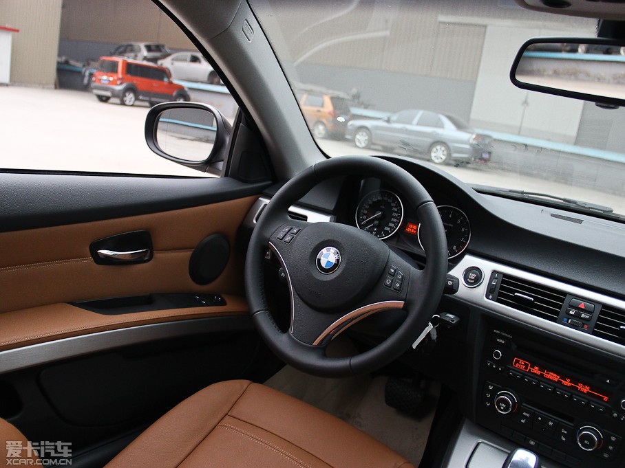 2011R3ϵpT 320i pTI܇