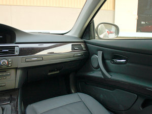 2011款330i 双门轿跑车 中控区