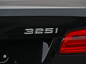 2011款320i 双门轿跑车 细节外观