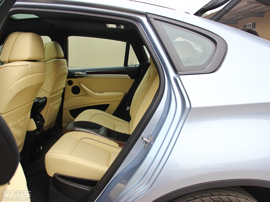 2010RX6τ(dng) 4.4T