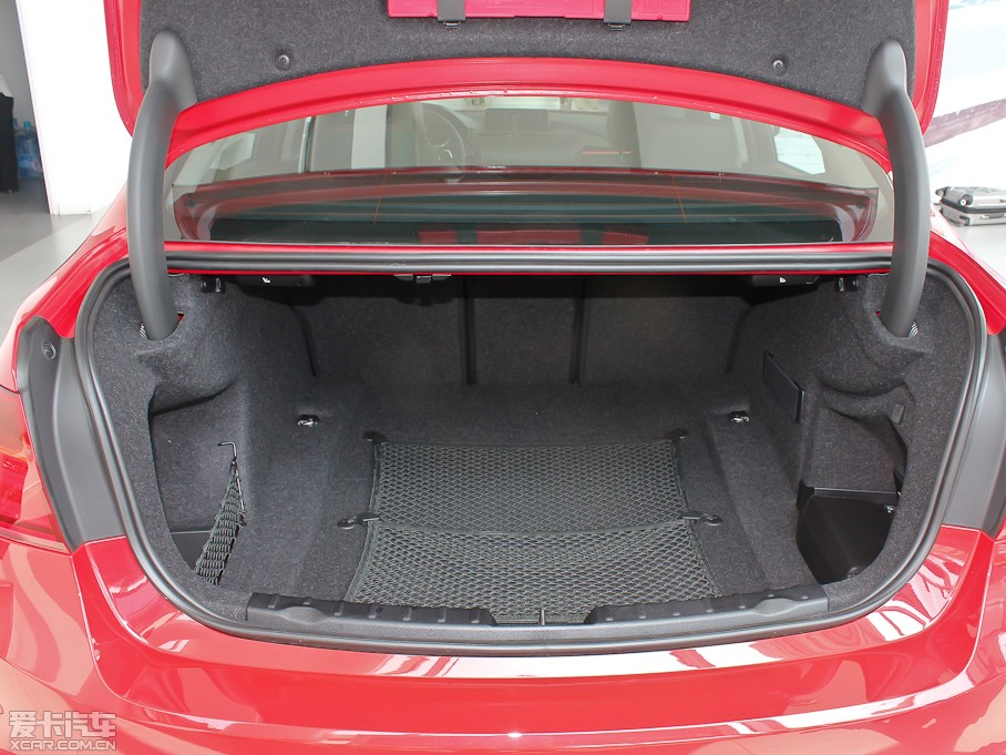 2013R3ϵT 320i \O(sh)Ӌb 