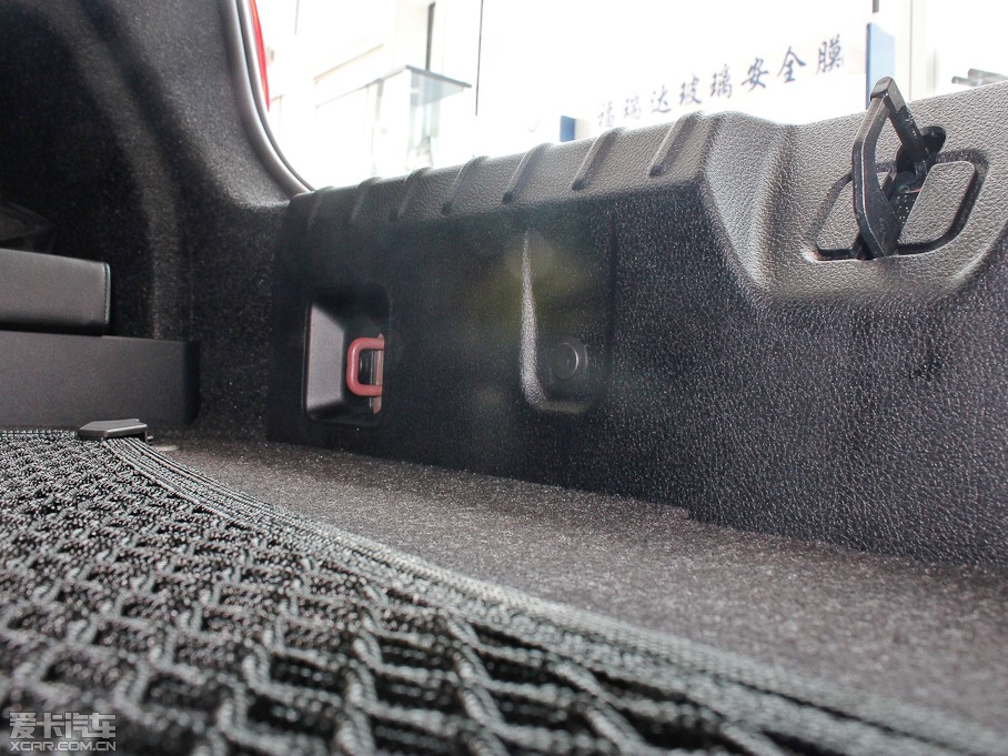 2013R3ϵT 320i \OӋb 