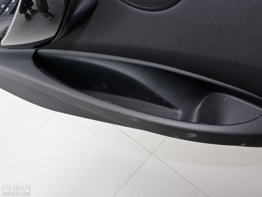 2013R3ϵT 320i \OӋb 