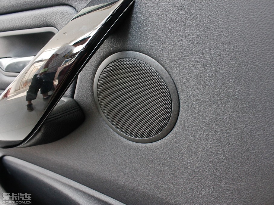 2013R3ϵT 320i \OӋb 