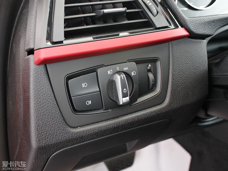 2013R3ϵT 320i \OӋb 