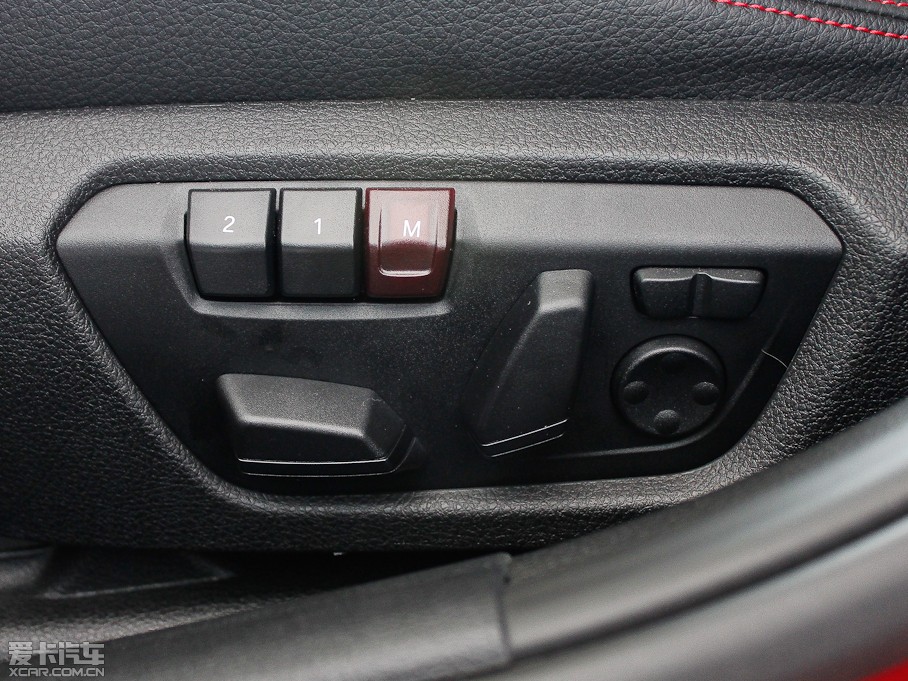 2013R3ϵT 320i \OӋb 