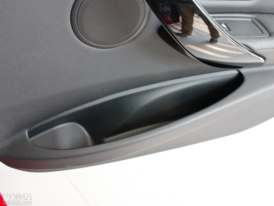 2013R3ϵT 320i \OӋb 