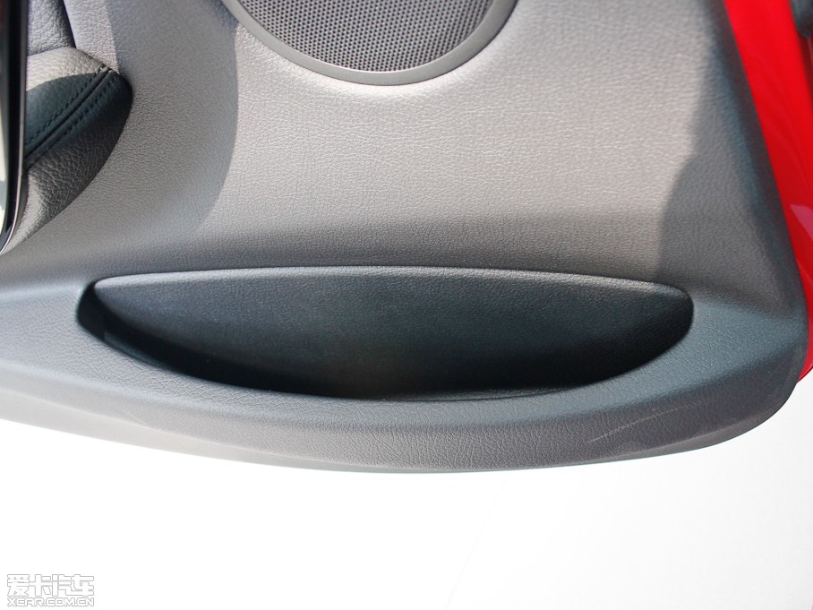 2013R3ϵT 320i \OӋb 