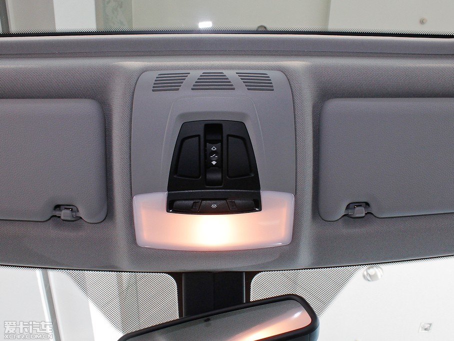 2013R3ϵT 320i \OӋb 