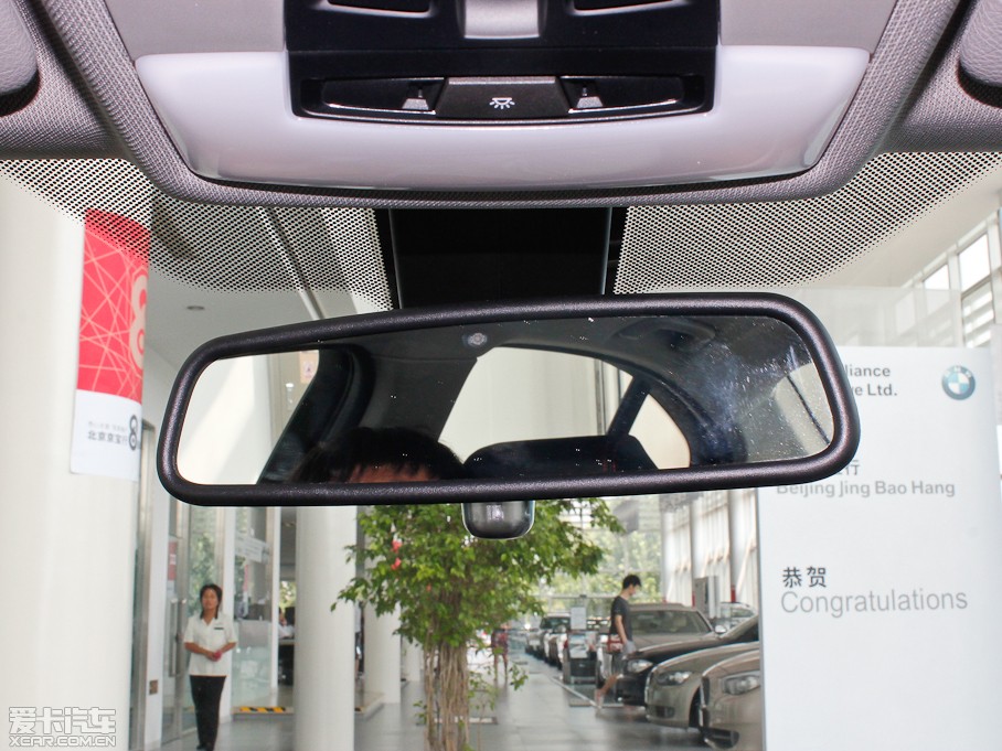 2013R3ϵT 320i \OӋb 