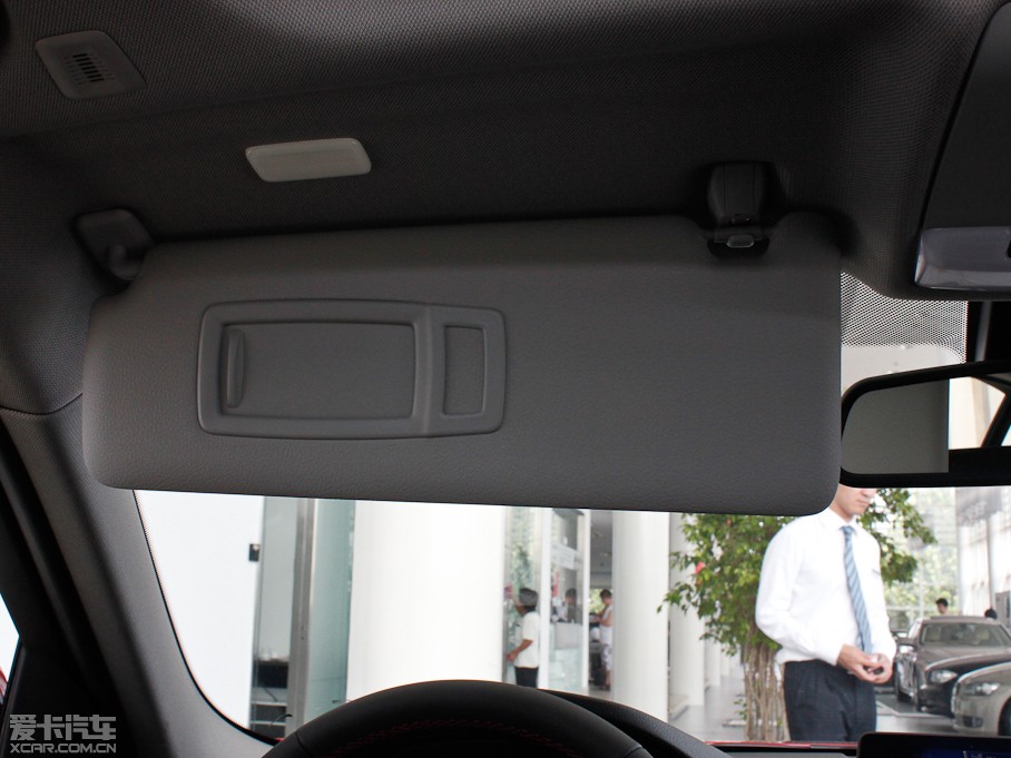 2013R3ϵT 320i \O(sh)Ӌb 