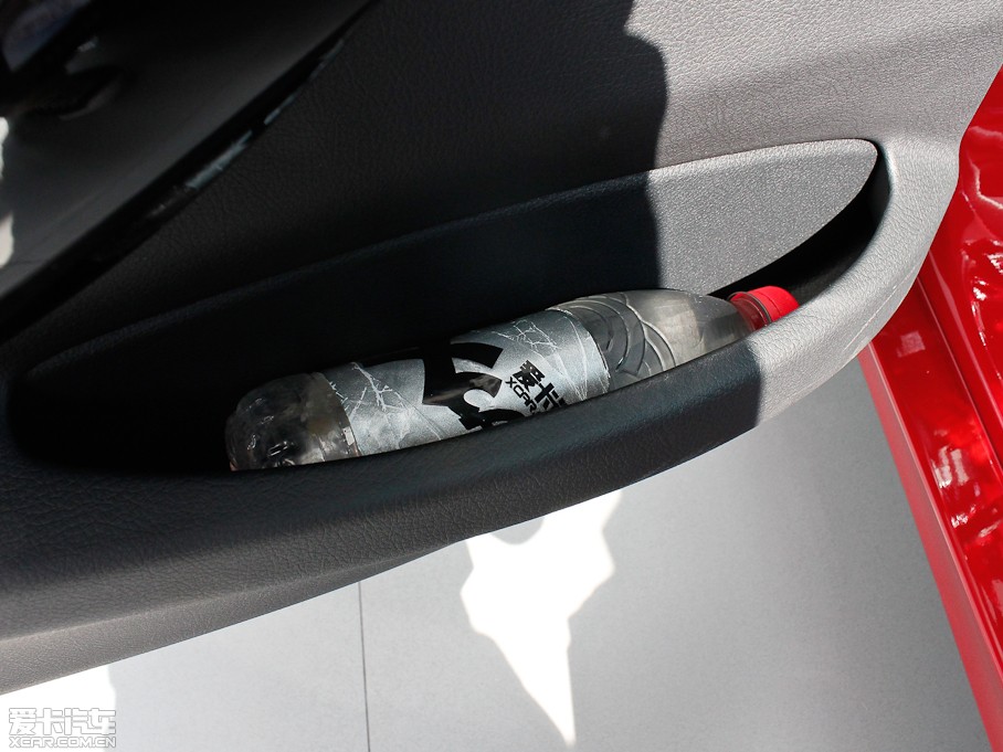 2013R3ϵT 320i \OӋb 