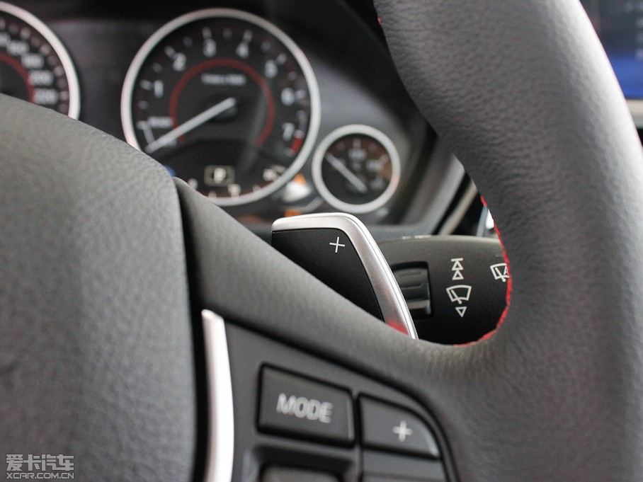 2013R3ϵT 320i \OӋb 