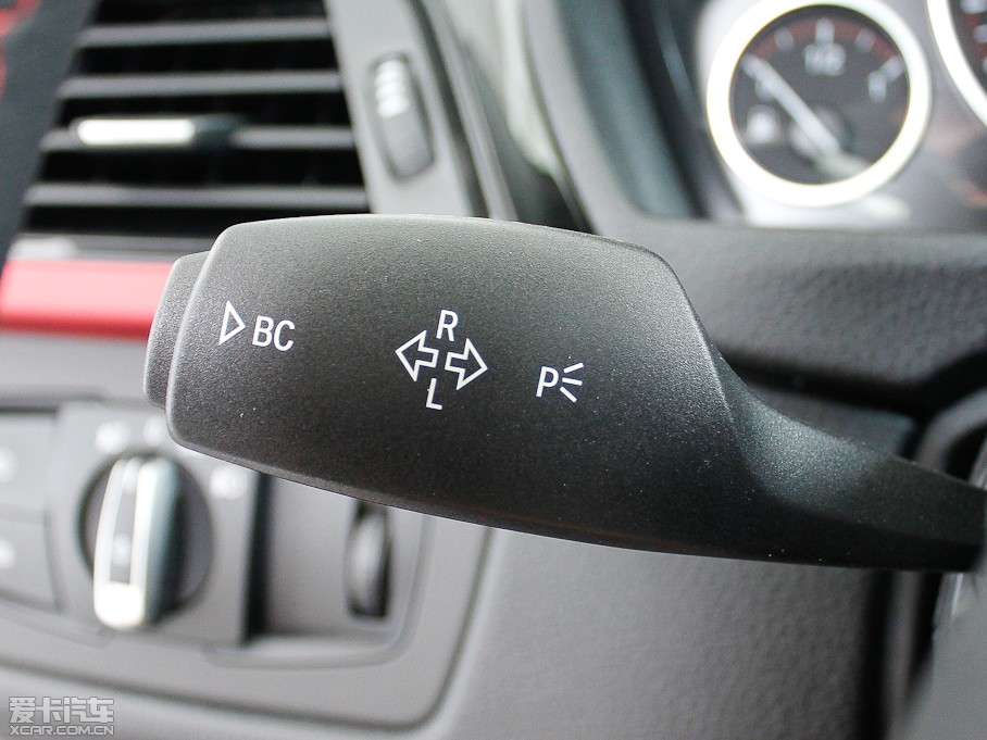 2013R3ϵT 320i \OӋb 