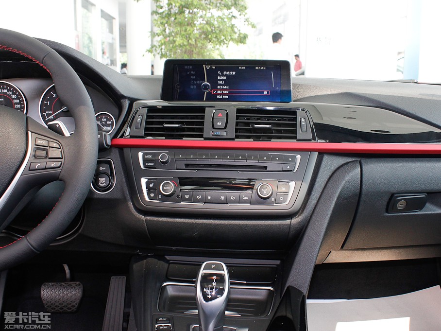 2013R3ϵT 320i \OӋb 