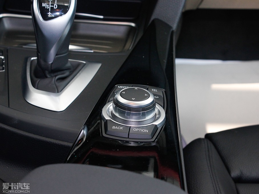 2013R3ϵT 320i \OӋb 