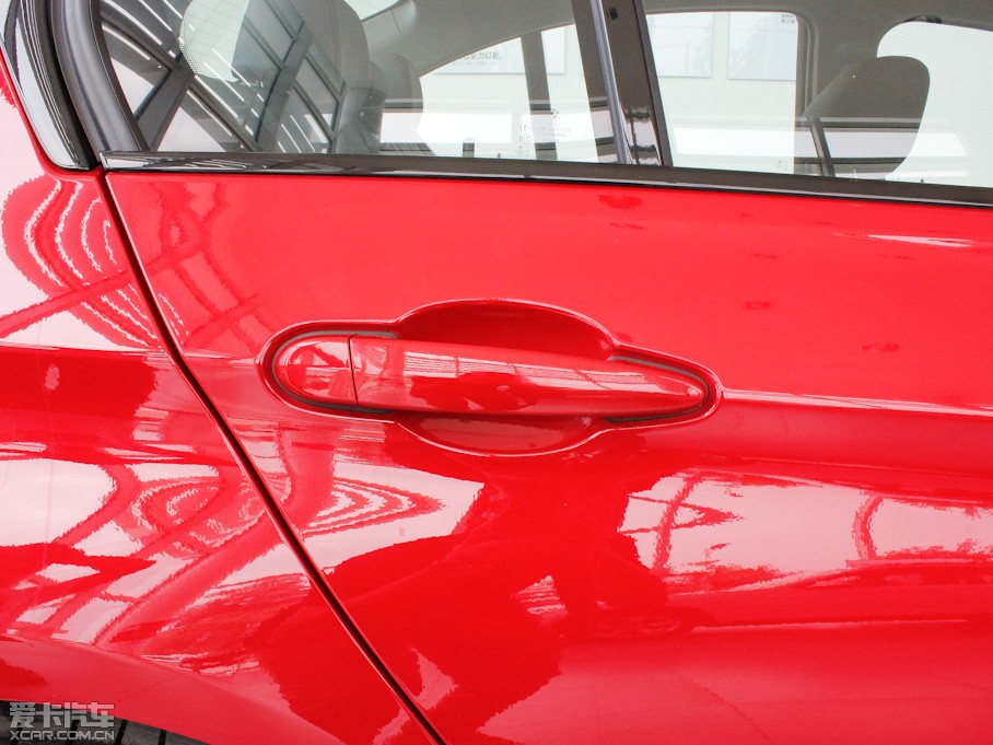 2013R3ϵT 320i \OӋb 