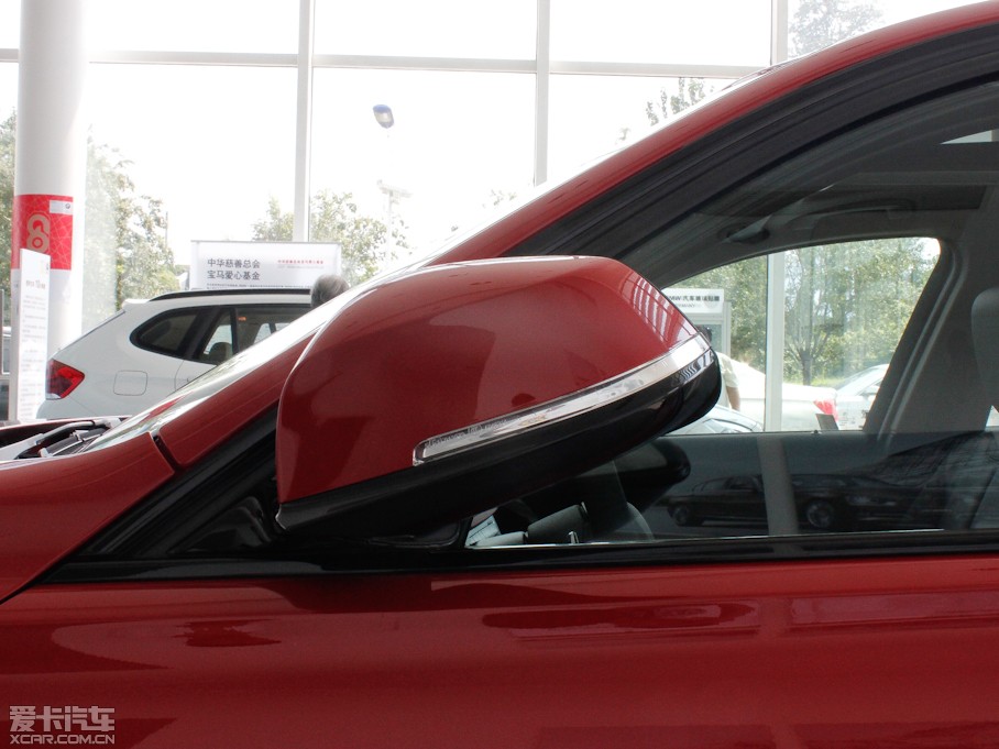 2013R3ϵT 320i \OӋb 