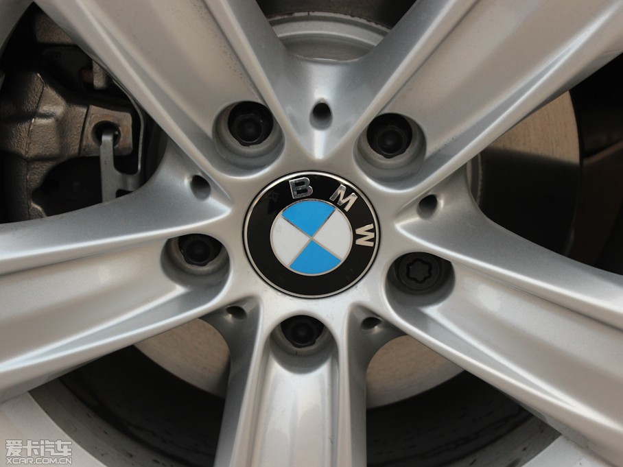 2013R3ϵT 320i rа