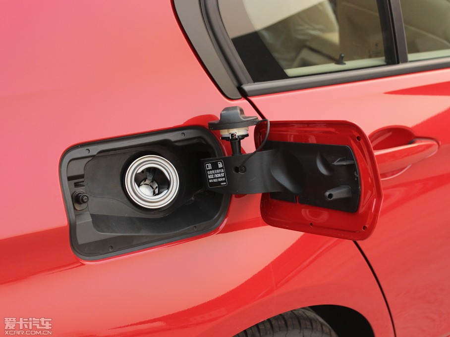 2013R3ϵT 320i r(sh)а