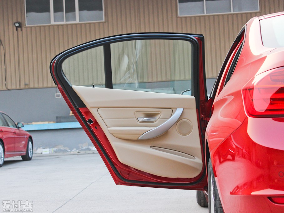 2013R3ϵT 320i rа