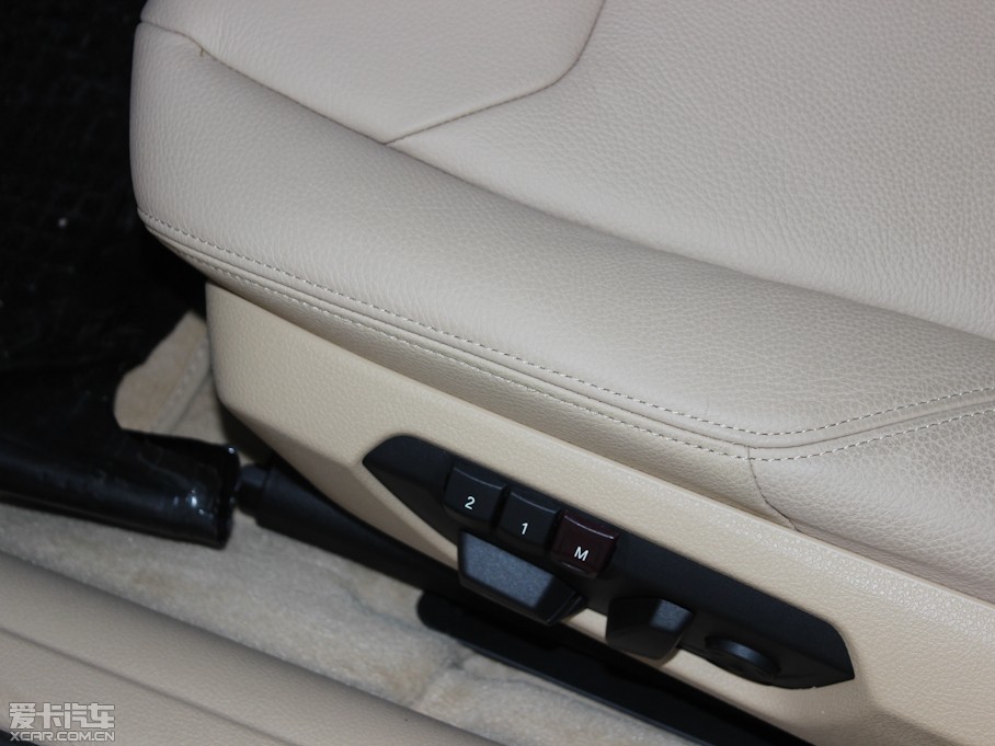 2013R3ϵT 320i rа