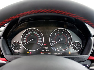 2013款320i 运动设计套装  仪表