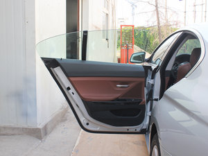 2012款640i 左后车门