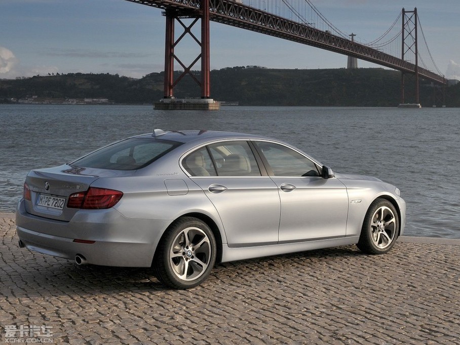 2013R5ϵʽτ(M) 3.0L ActiveHybrid