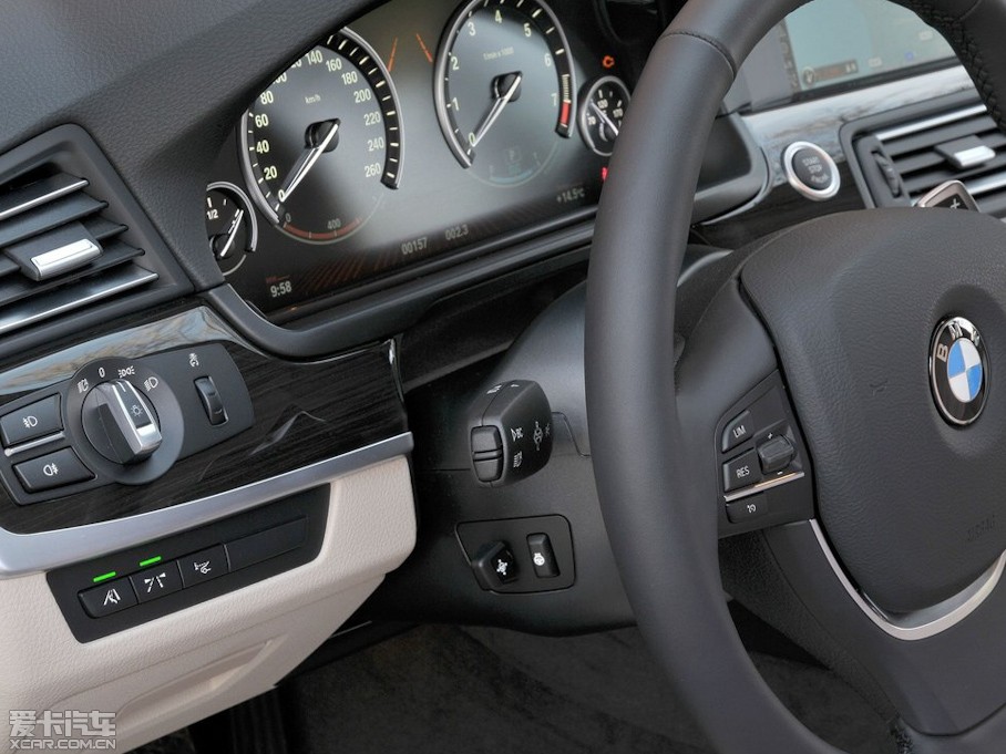 2013R5ϵʽτ(M) 3.0L ActiveHybrid