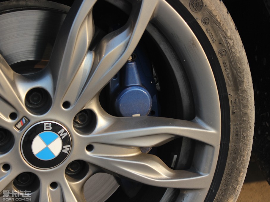 2013R1ϵɎ M135i T