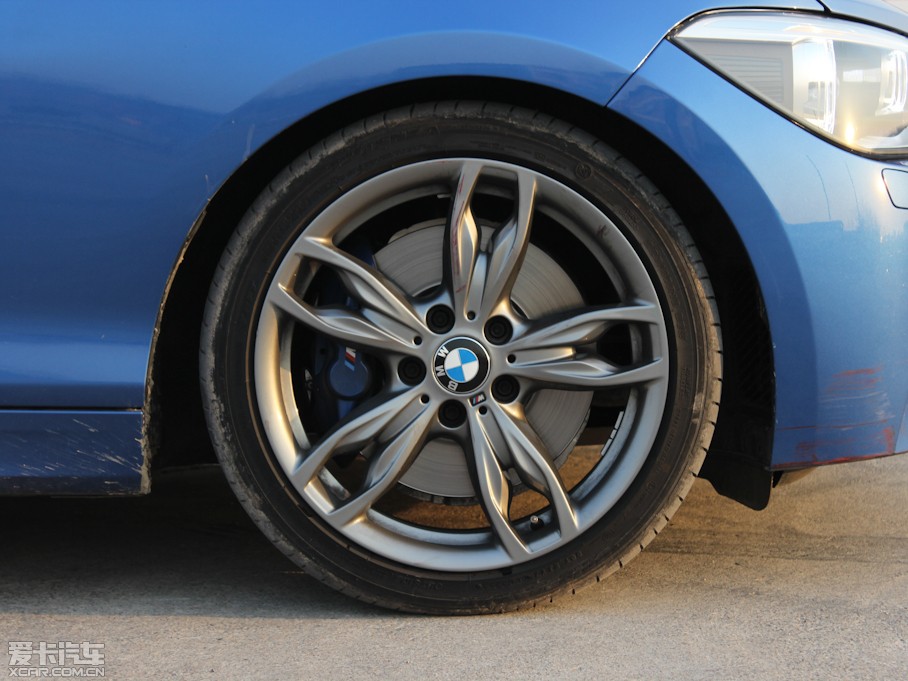 2013R1ϵɎ M135i T