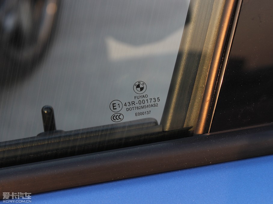 2013R1ϵɎ M135i T