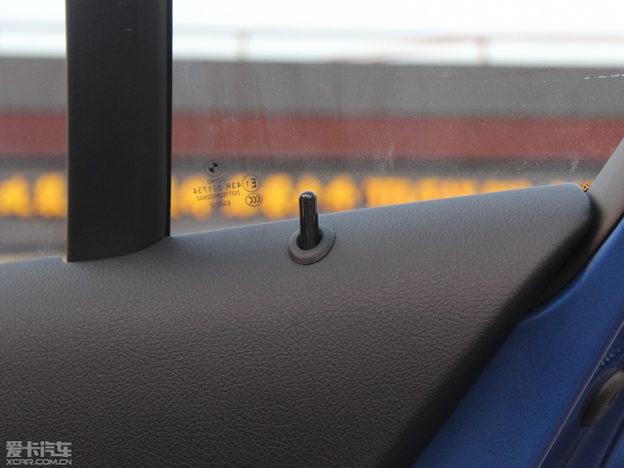 2013R1ϵɎ M135i T