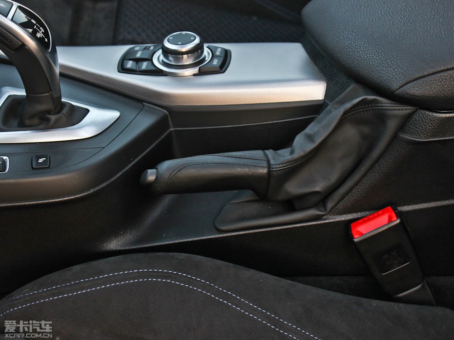 2013R1ϵɎ M135i T