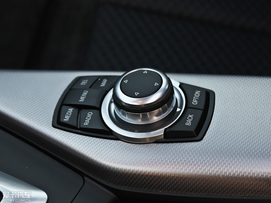 2013R1ϵɎ M135i T