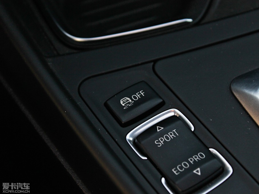 2013R1ϵɎ M135i T