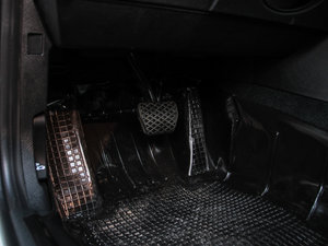 2013Ŀ 116i I(lng) g