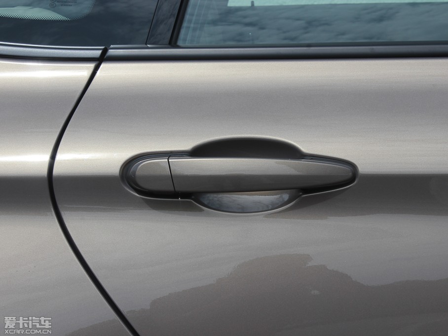 2013R3ϵGT 328i OӋb