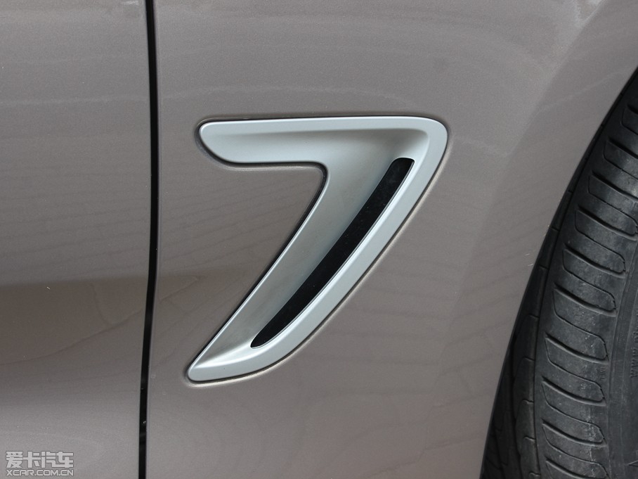 2013R3ϵGT 328i O(sh)Ӌ(j)b