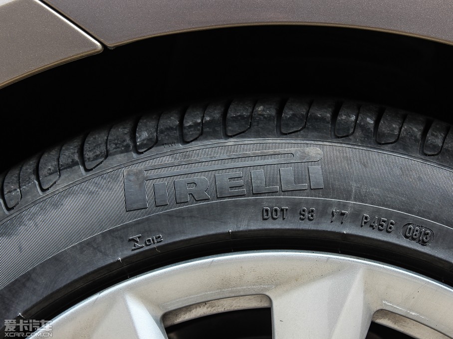 2013R3ϵGT 328i OӋb