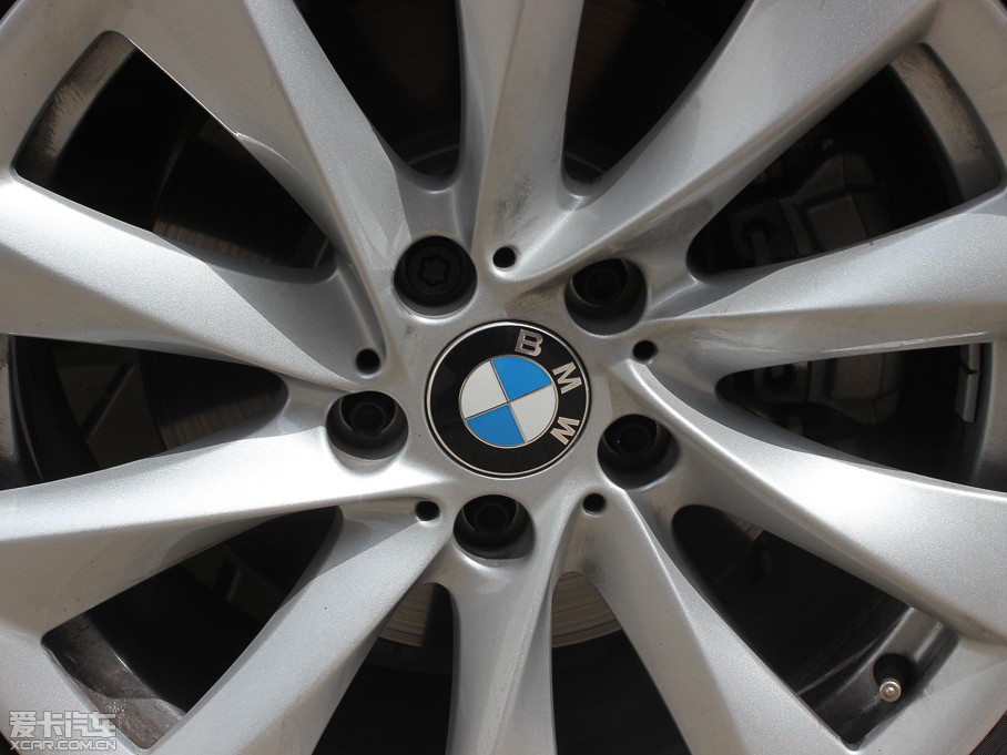 2013R3ϵGT 328i OӋb