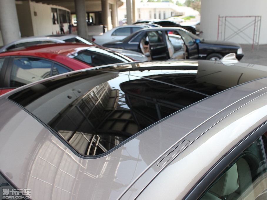 2013R3ϵGT 328i OӋb